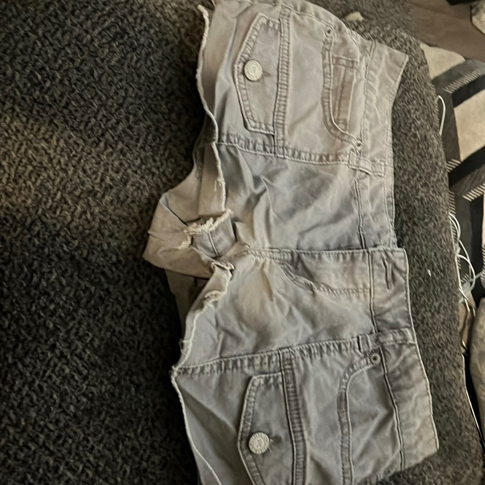 Gray color short shorts Aeropostale